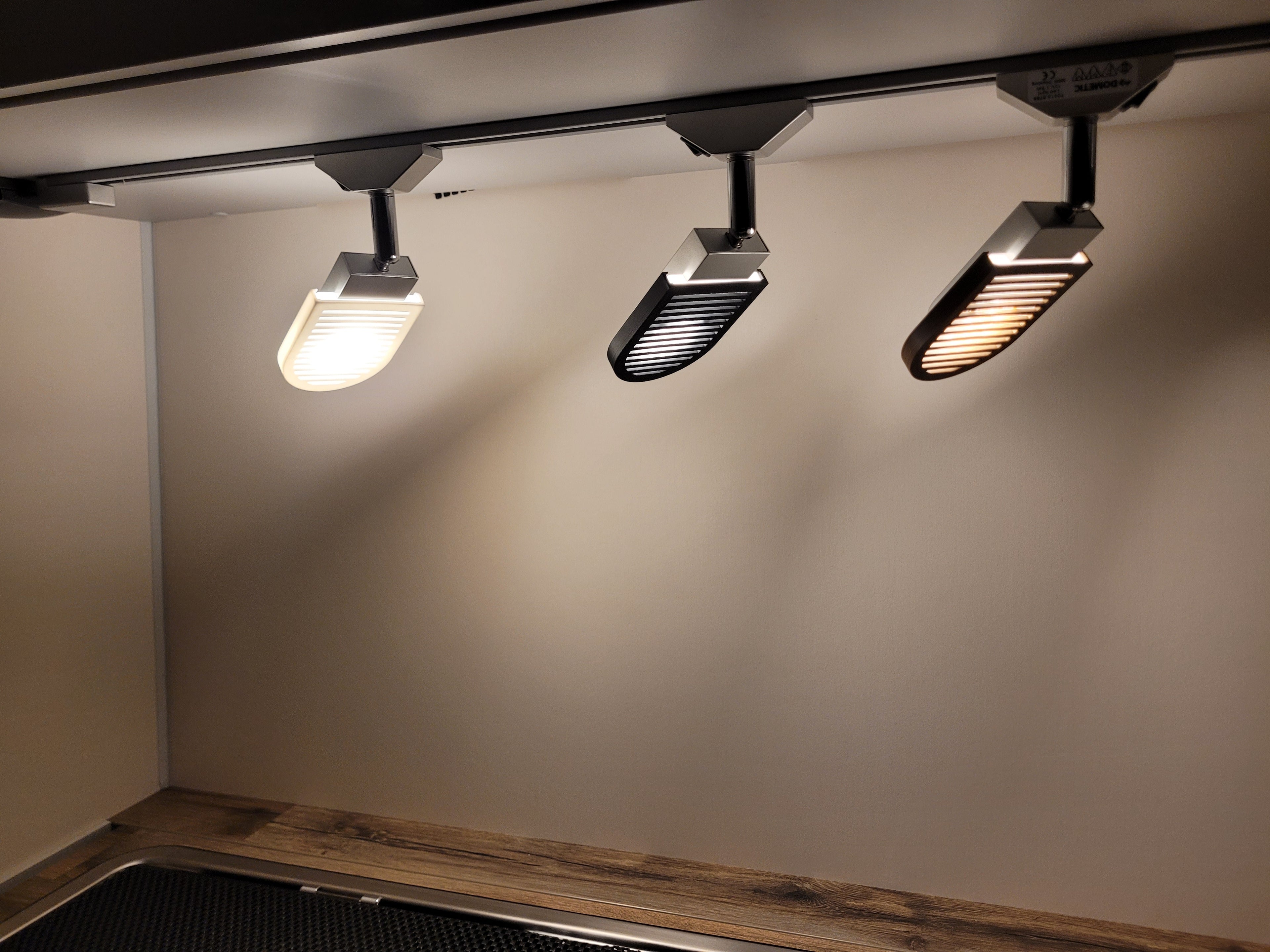 Dimkap voor Railspot Caravan