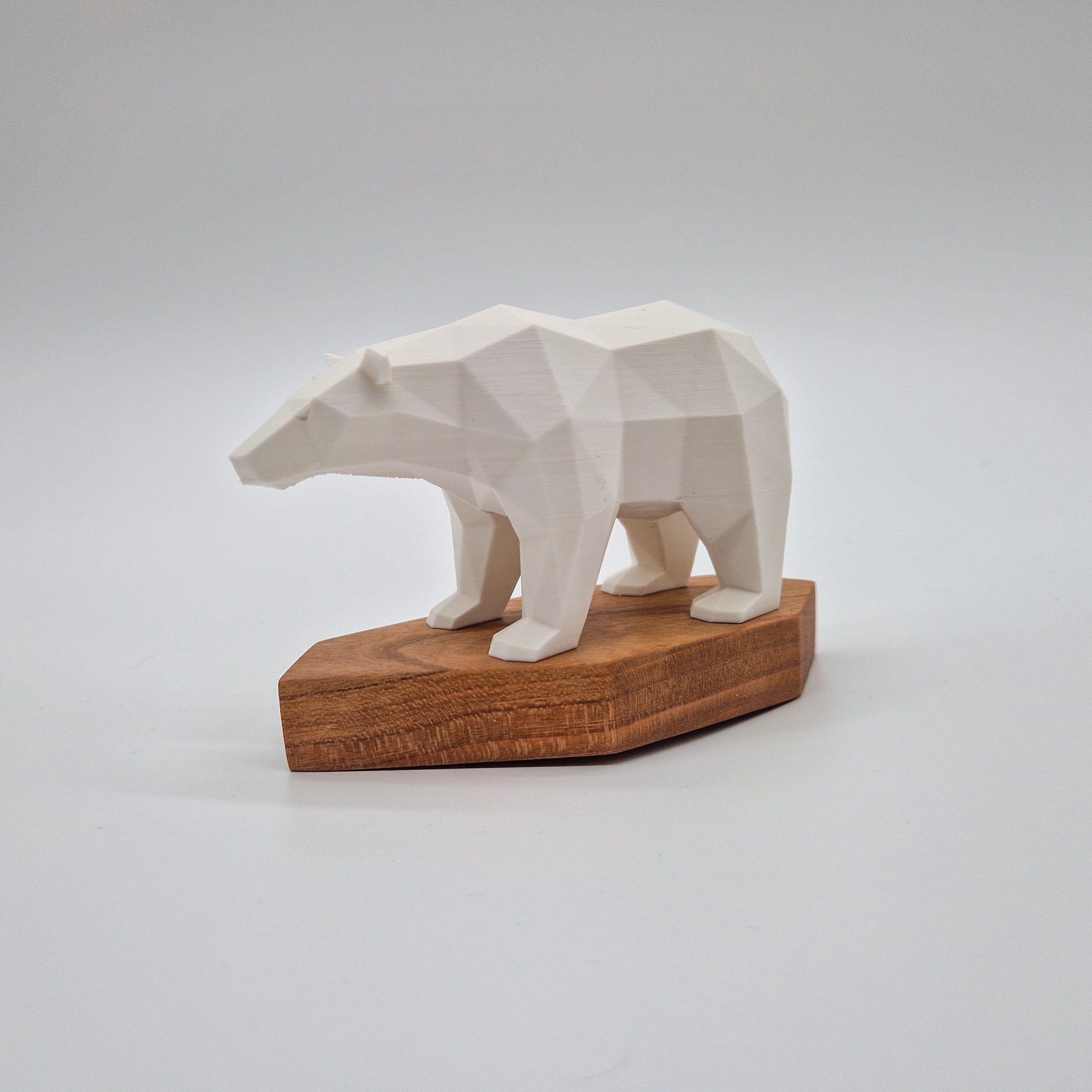 Geometrische model op bamboevoet