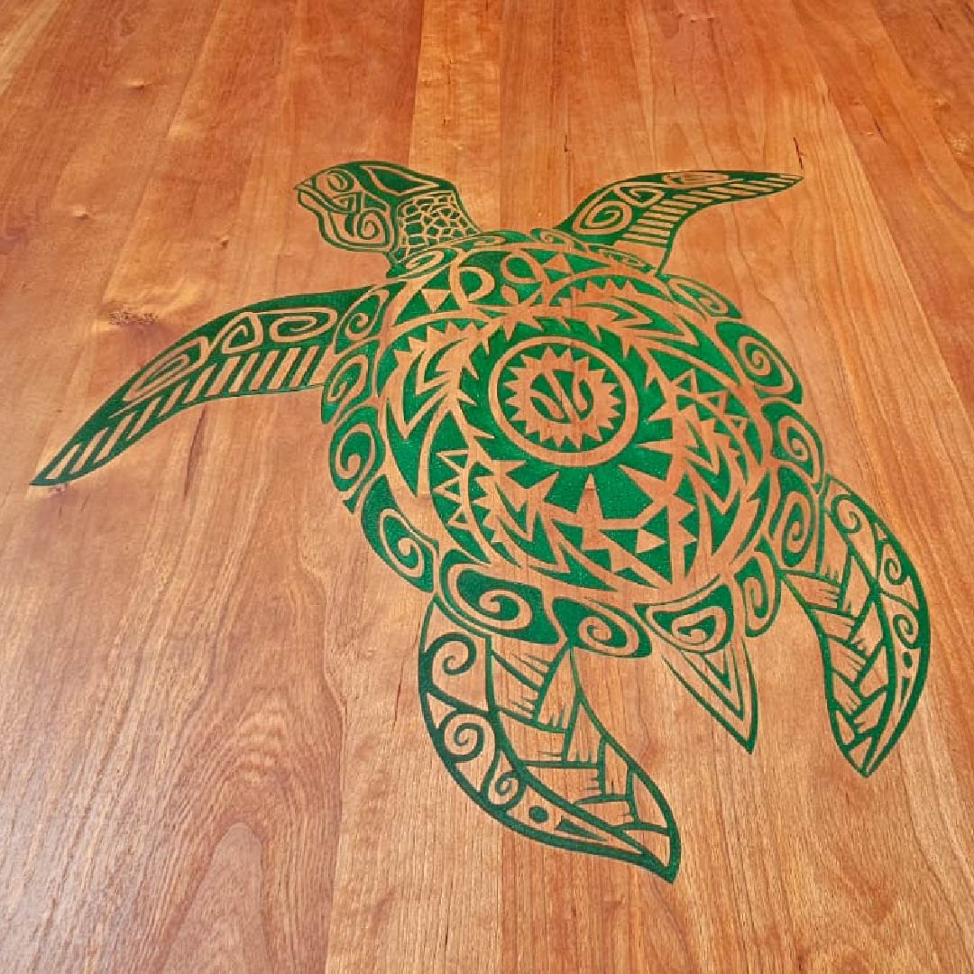Unieke eettafel met schildpad-design