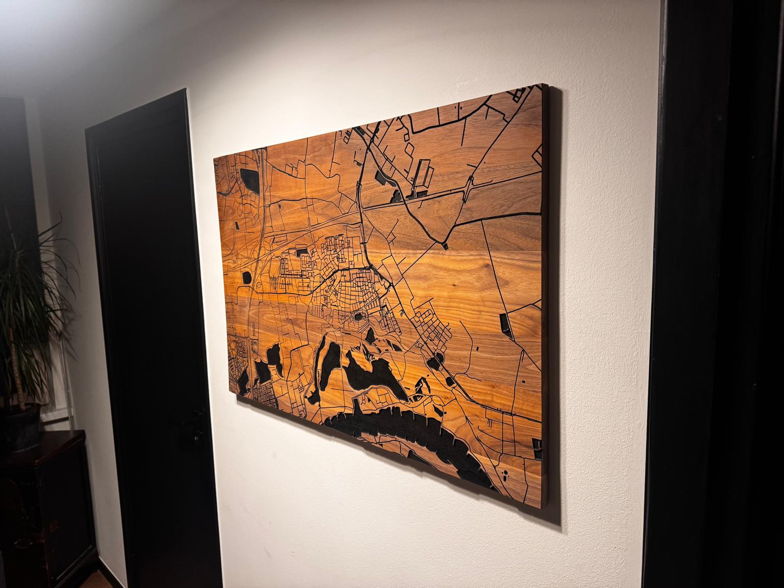 Unieke Houten Landkaart – Volledig Op Maat Gemaakt